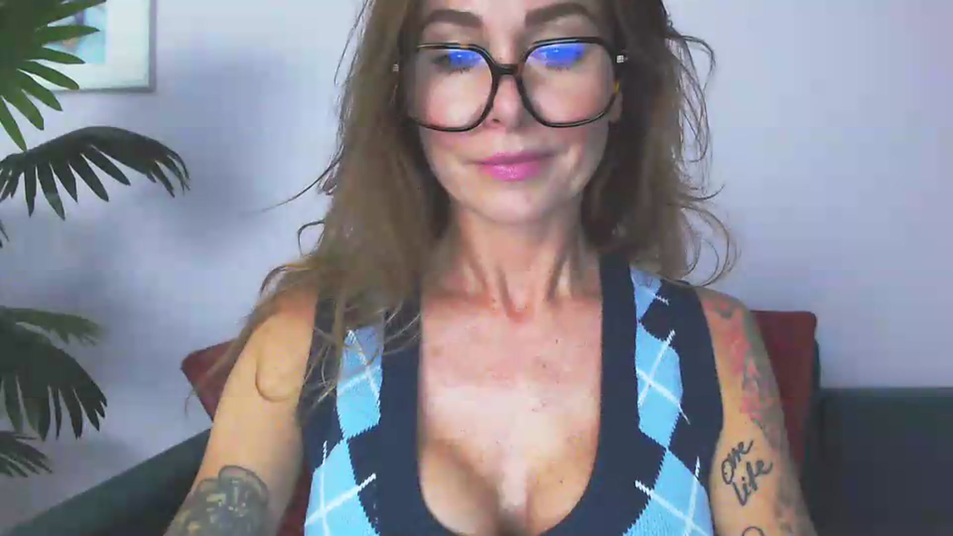Gallery image thumbnail from Delilah_sweet's myfreecams stream on, 09/08/2026, 16:59 image 4 of 20