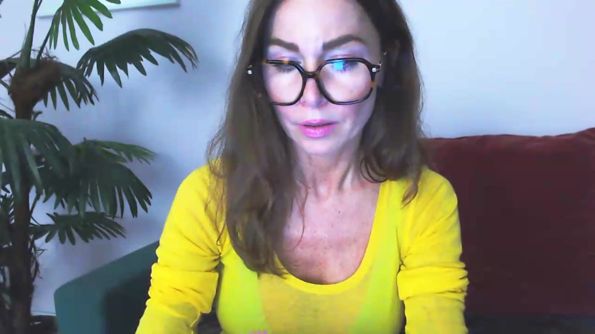 Gallery image thumbnail from Delilah_sweet's myfreecams stream on, 09/15/2026, 16:32 image 13 of 20