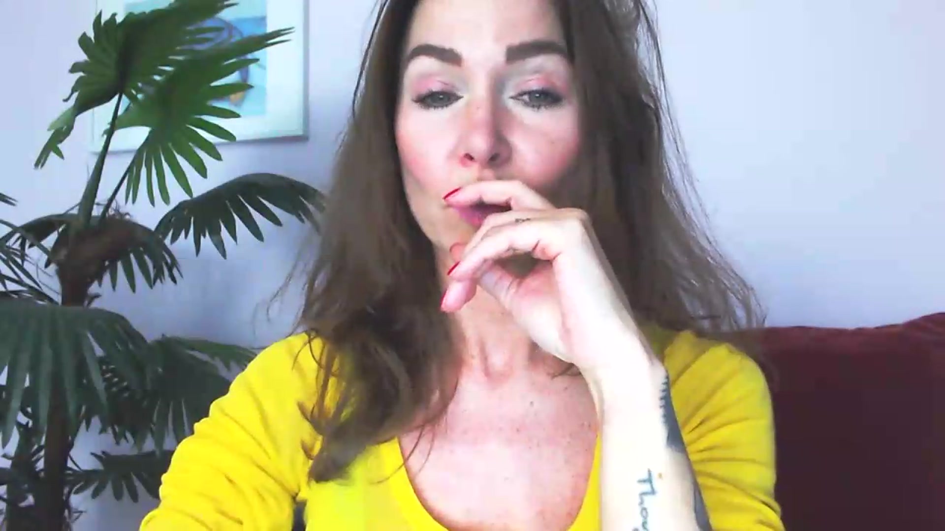 Gallery image thumbnail from Delilah_sweet's myfreecams stream on, 09/15/2026, 16:32 image 19 of 20
