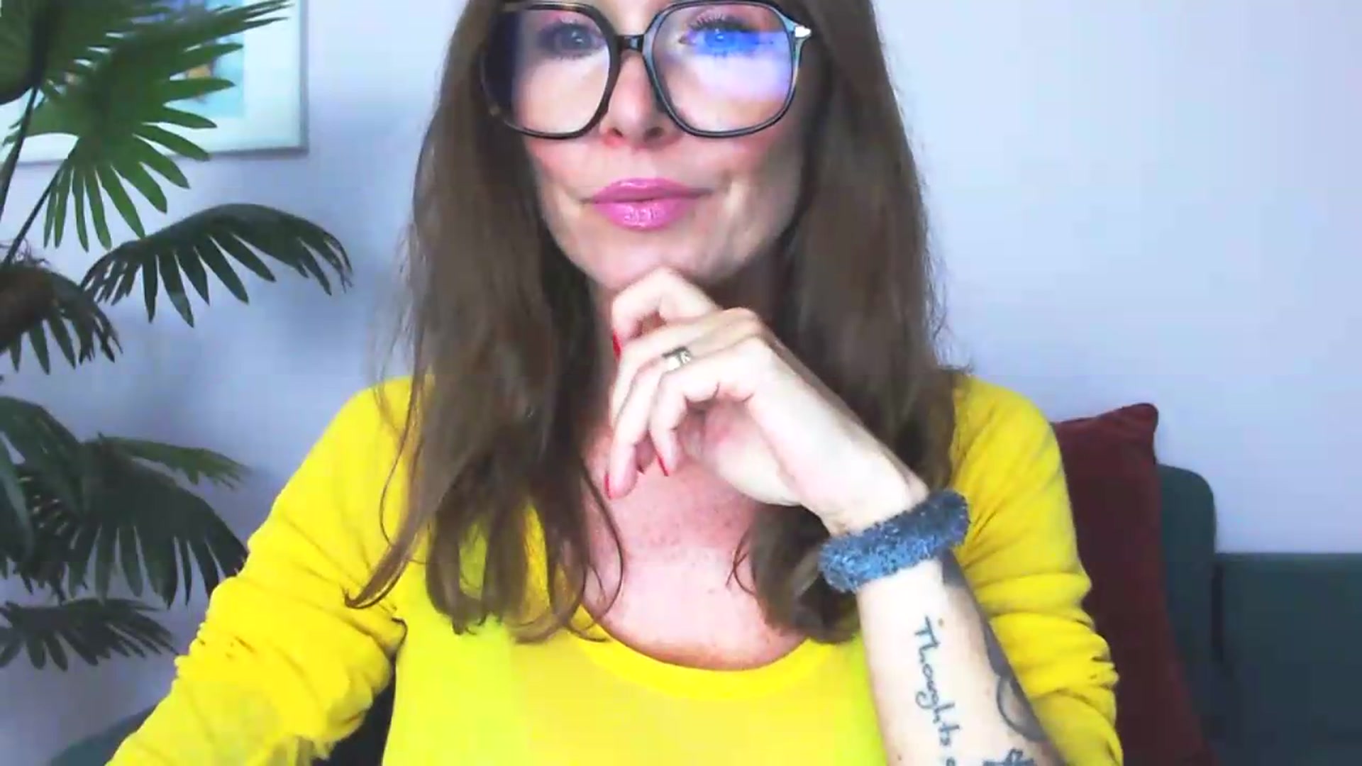 Gallery image thumbnail from Delilah_sweet's myfreecams stream on, 09/15/2026, 16:32 image 7 of 20