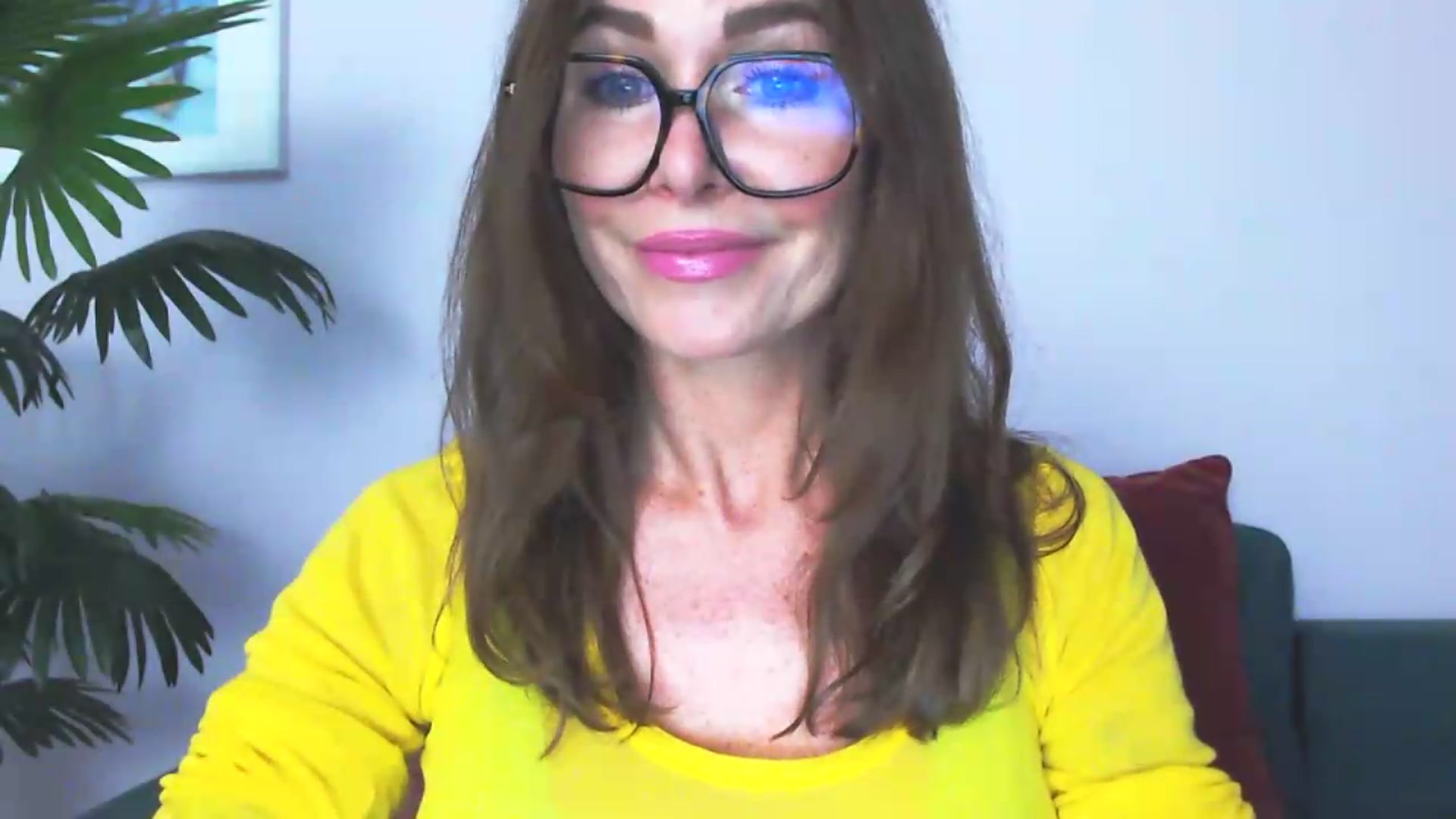Gallery image thumbnail from Delilah_sweet's myfreecams stream on, 09/15/2026, 16:32 image 10 of 20