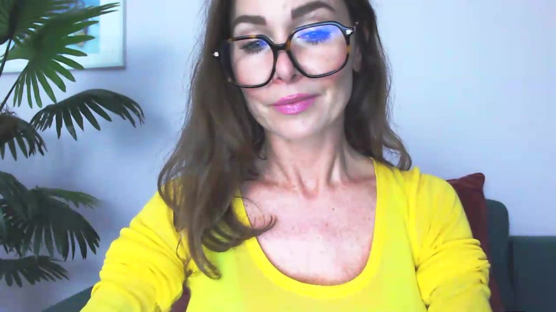 Gallery image thumbnail from Delilah_sweet's myfreecams stream on, 09/15/2026, 16:32 image 12 of 20