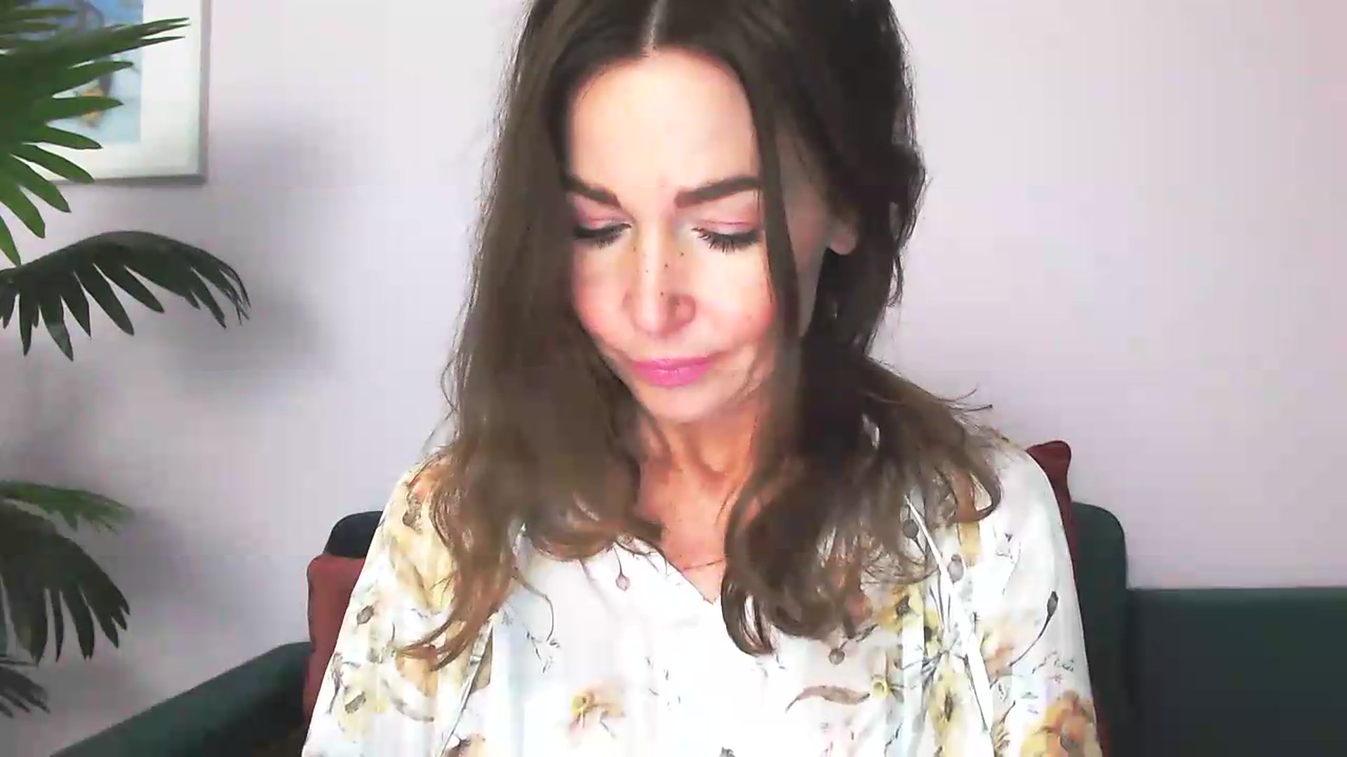 Gallery image thumbnail from Delilah_sweet's myfreecams stream on, 09/17/2026, 12:33 image 6 of 20