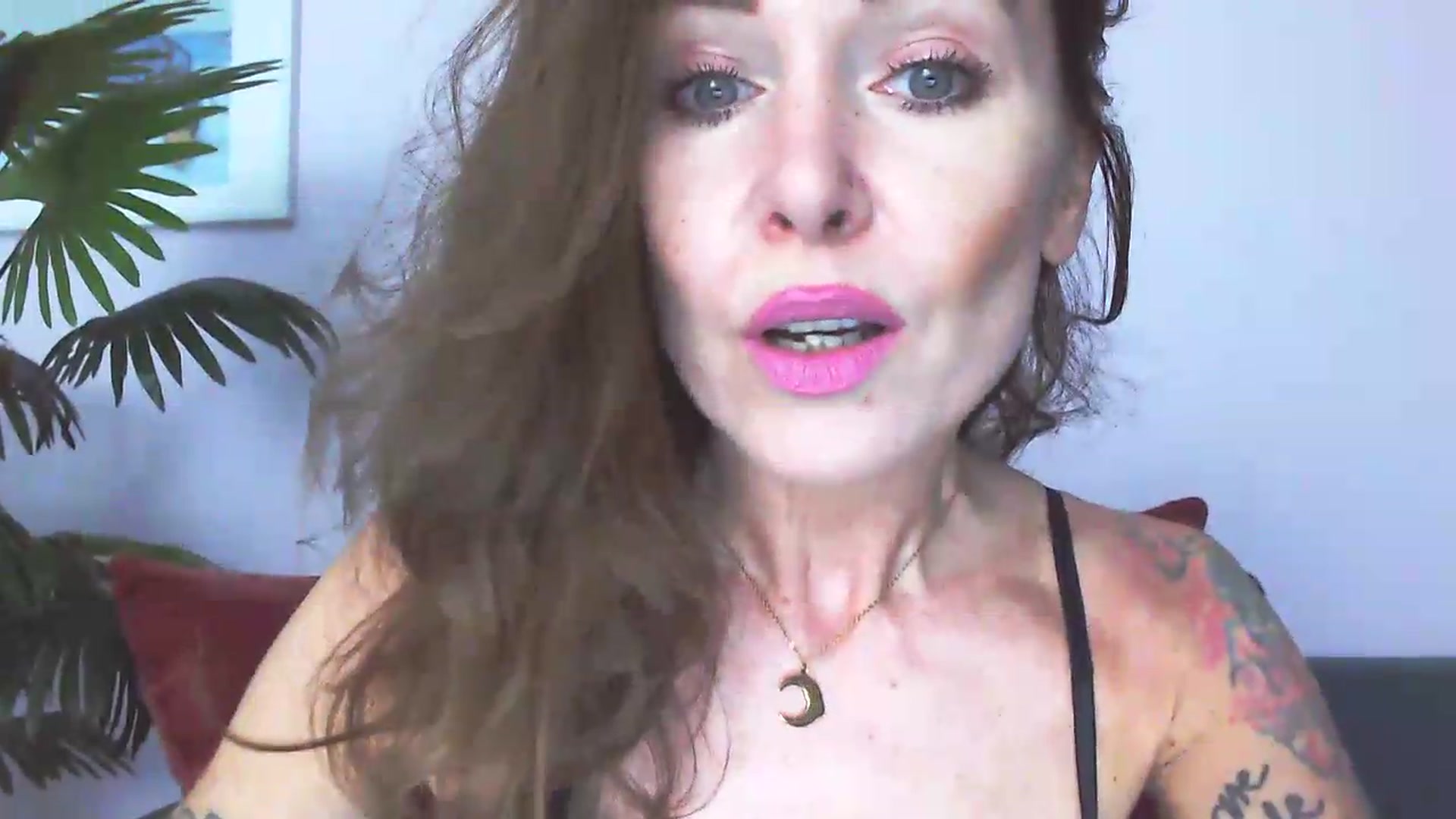 Gallery image thumbnail from Delilah_sweet's myfreecams stream on, 09/22/2026, 16:46 image 13 of 20