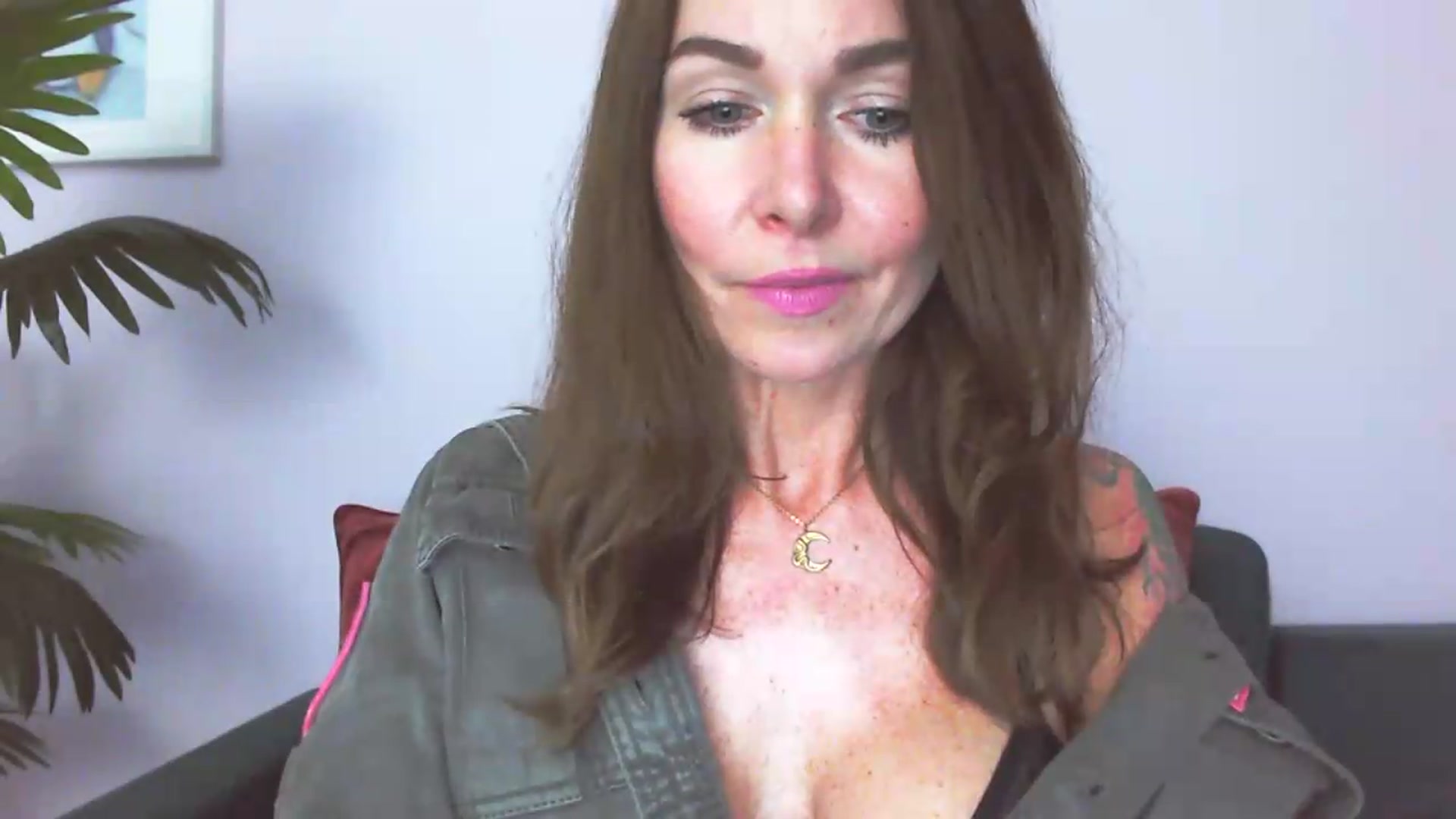 Gallery image thumbnail from Delilah_sweet's myfreecams stream on, 09/28/2026, 17:48 image 3 of 20