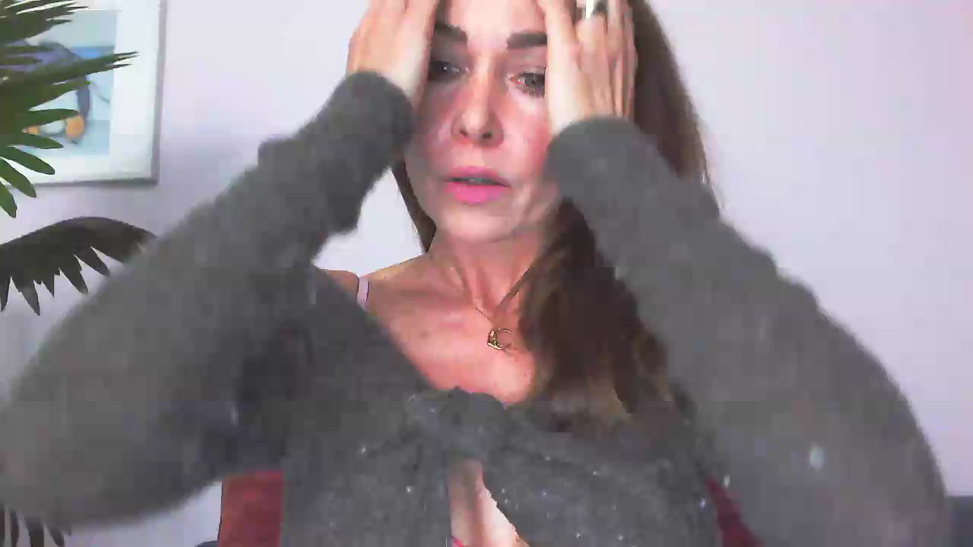 Gallery image thumbnail from Delilah_sweet's myfreecams stream on, 10/01/2026, 13:35 image 14 of 20