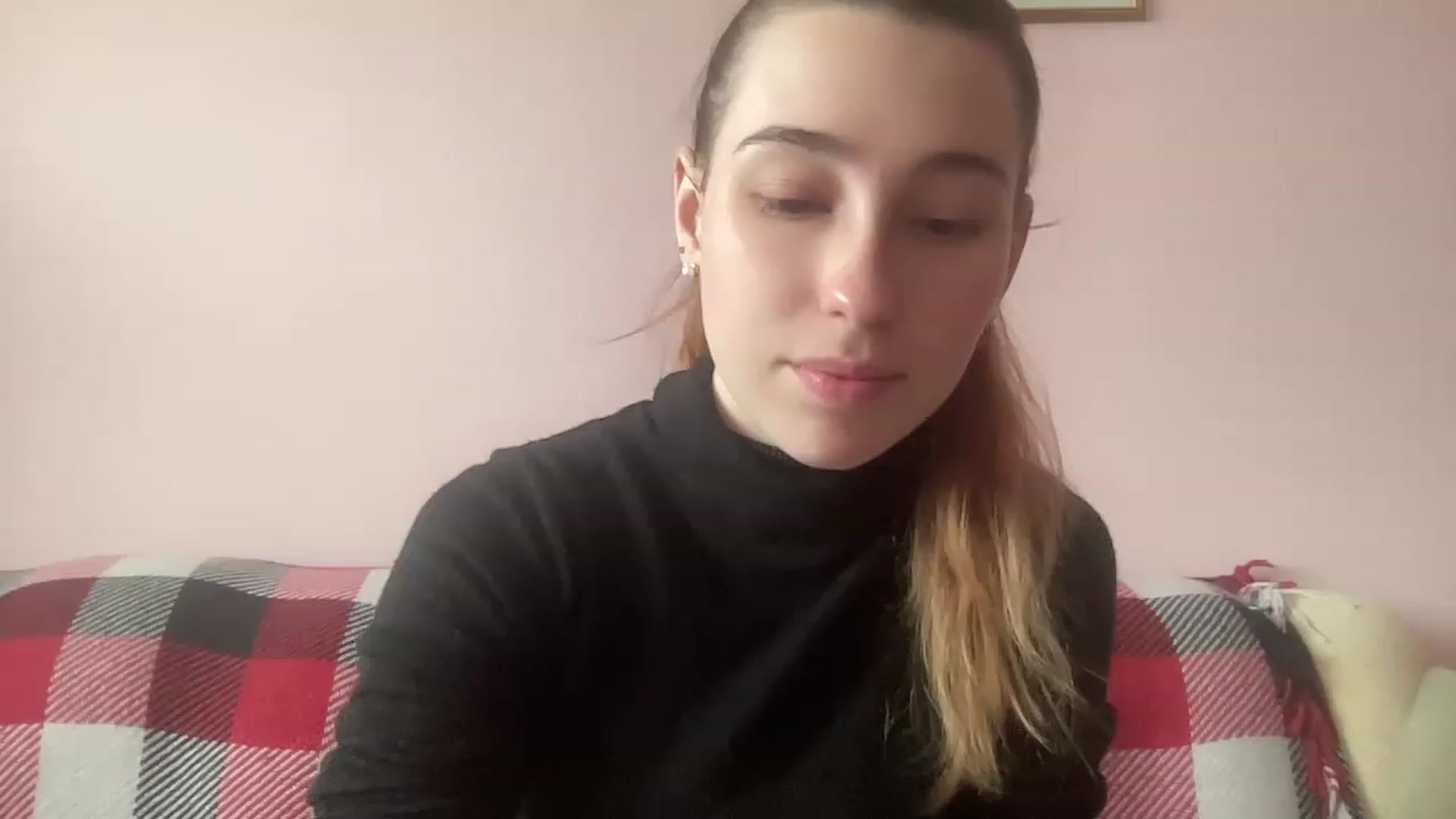 Gallery image thumbnail from Deliveryhappy's myfreecams stream on, 04/17/2023, 13:53 image 4 of 20