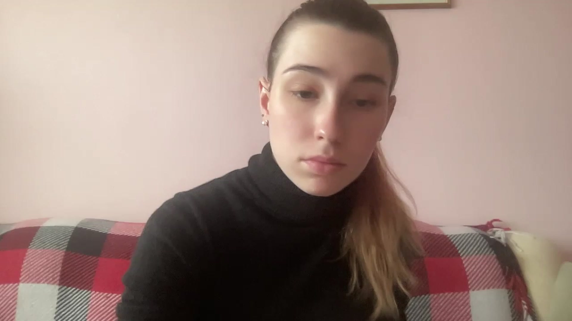 Gallery image thumbnail from Deliveryhappy's myfreecams stream on, 04/17/2023, 13:53 image 19 of 20