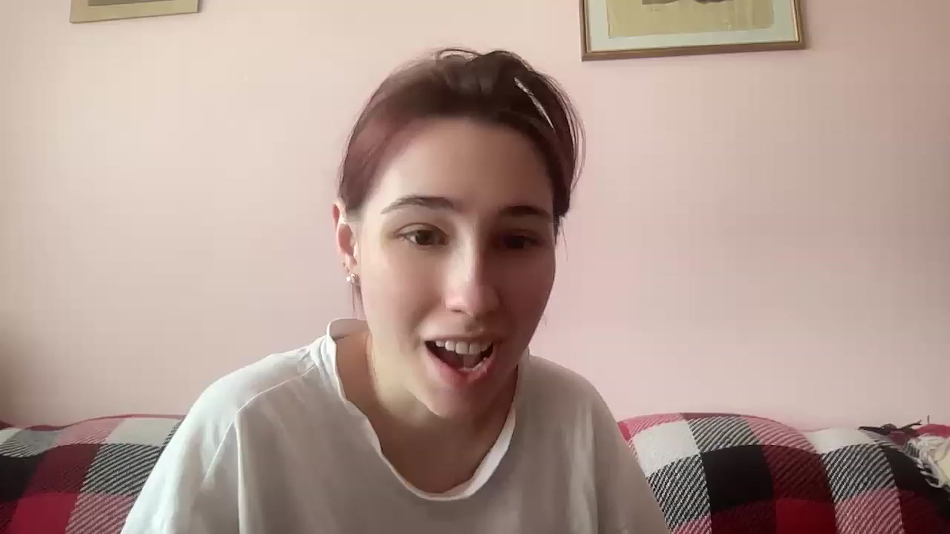 Gallery image thumbnail from Deliveryhappy's myfreecams stream on, 04/21/2023, 10:11 image 16 of 20
