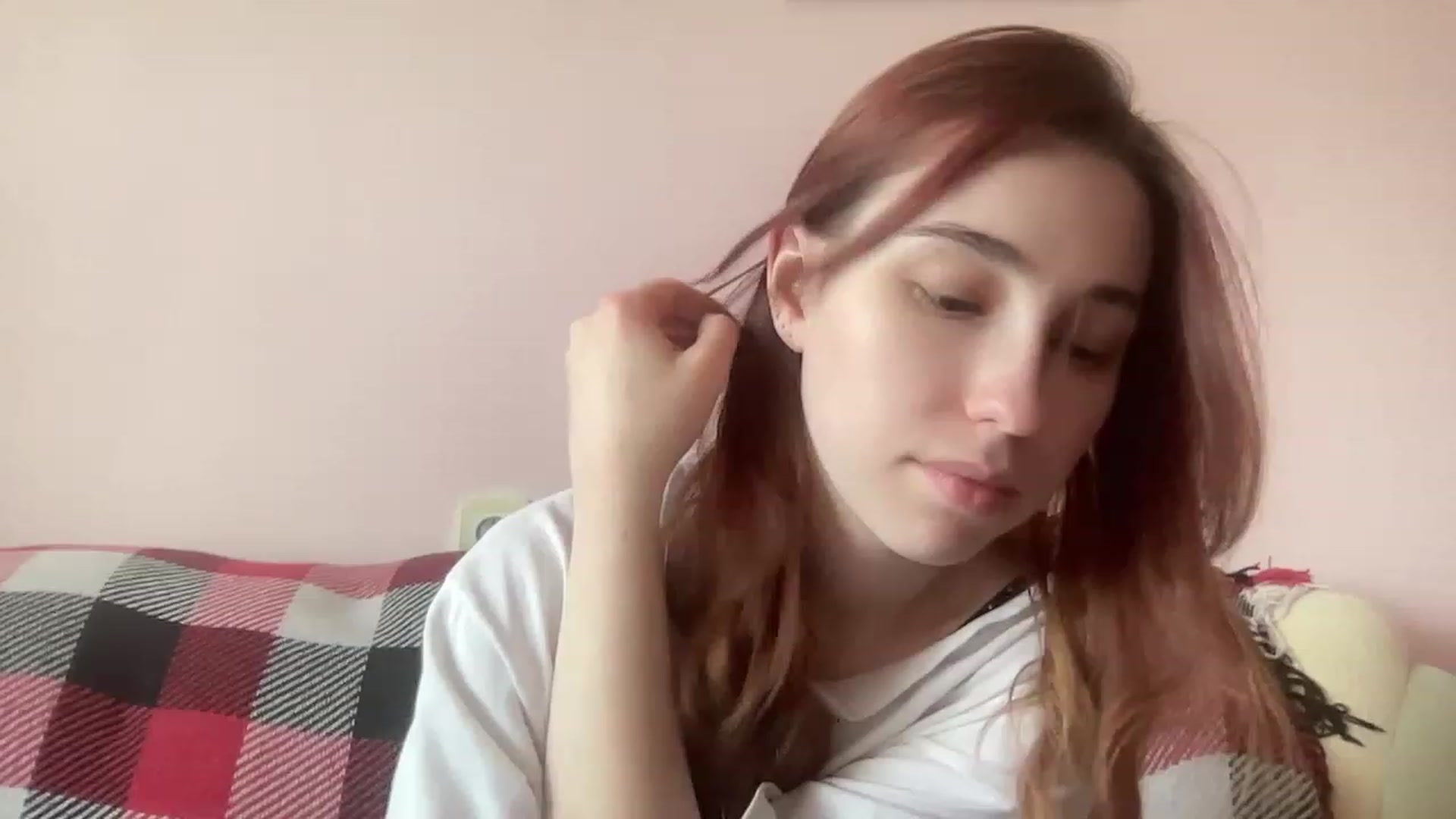 Gallery image thumbnail from Deliveryhappy's myfreecams stream on, 04/21/2023, 11:31 image 17 of 20