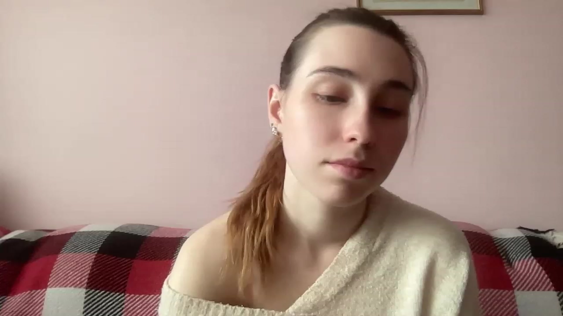 Gallery image thumbnail from Deliveryhappy's myfreecams stream on, 04/24/2023, 10:31 image 18 of 20