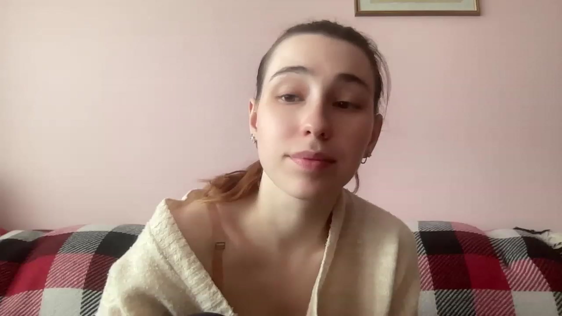 Gallery image thumbnail from Deliveryhappy's myfreecams stream on, 04/24/2023, 10:31 image 11 of 20