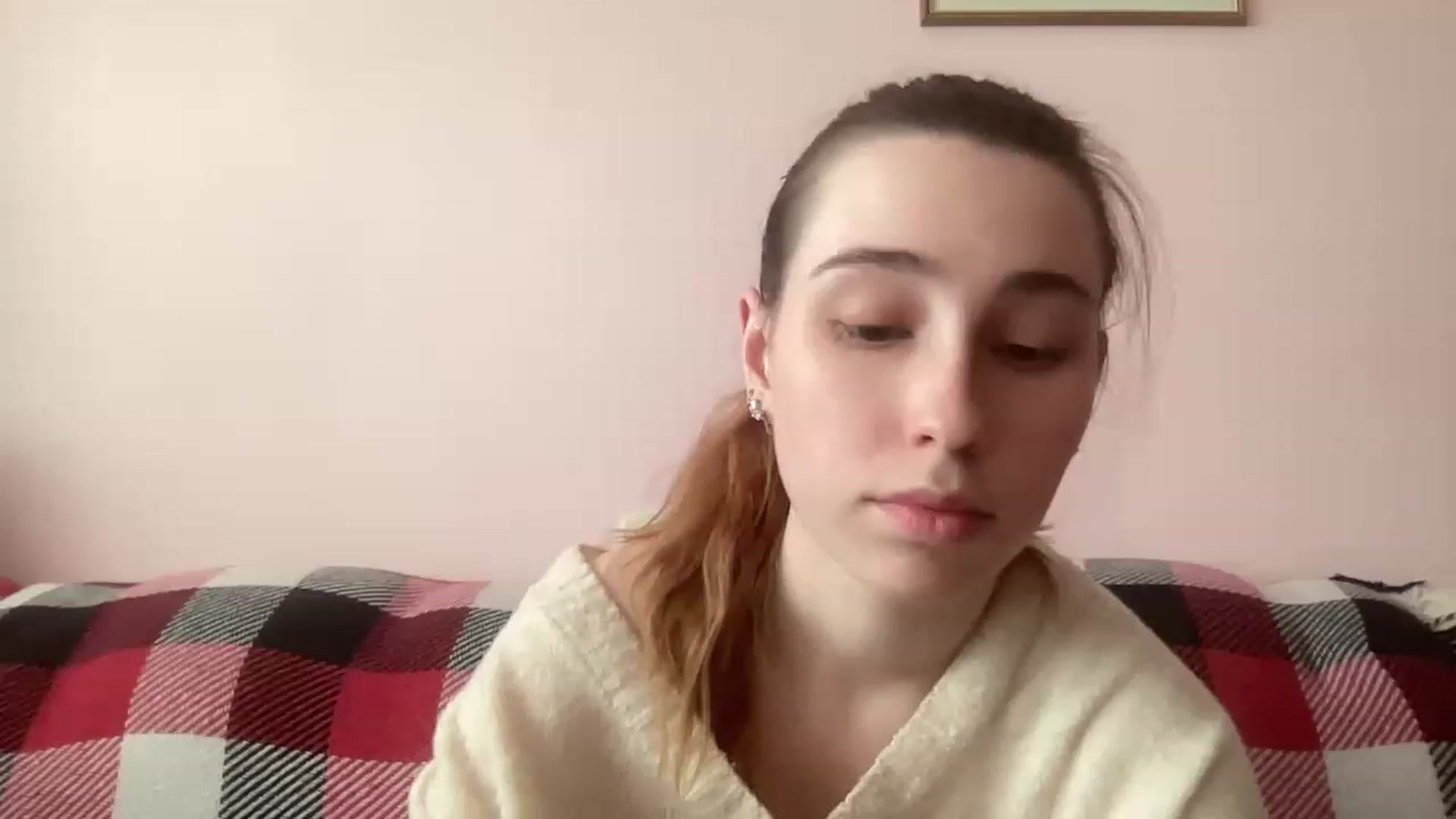 Gallery image thumbnail from Deliveryhappy's myfreecams stream on, 04/24/2023, 11:29 image 17 of 20