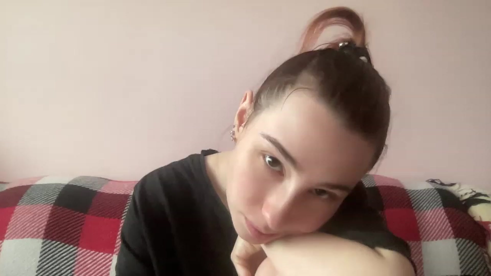 Gallery image thumbnail from Deliveryhappy's myfreecams stream on, 04/26/2023, 11:33 image 13 of 20