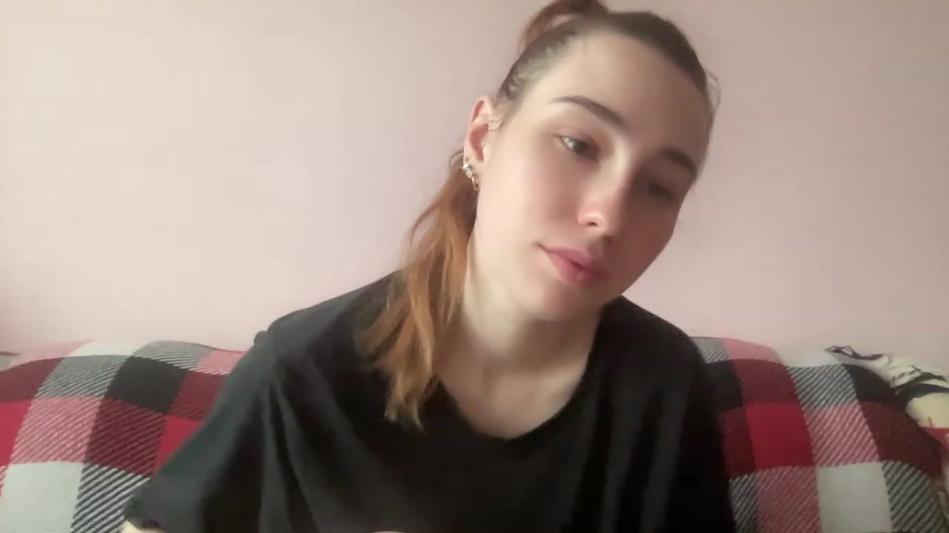 Gallery image thumbnail from Deliveryhappy's myfreecams stream on, 04/26/2023, 11:33 image 9 of 20