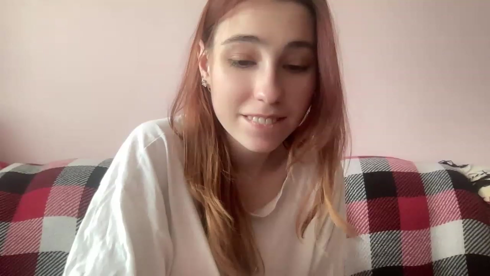 Gallery image thumbnail from Deliveryhappy's myfreecams stream on, 04/27/2023, 12:15 image 16 of 20