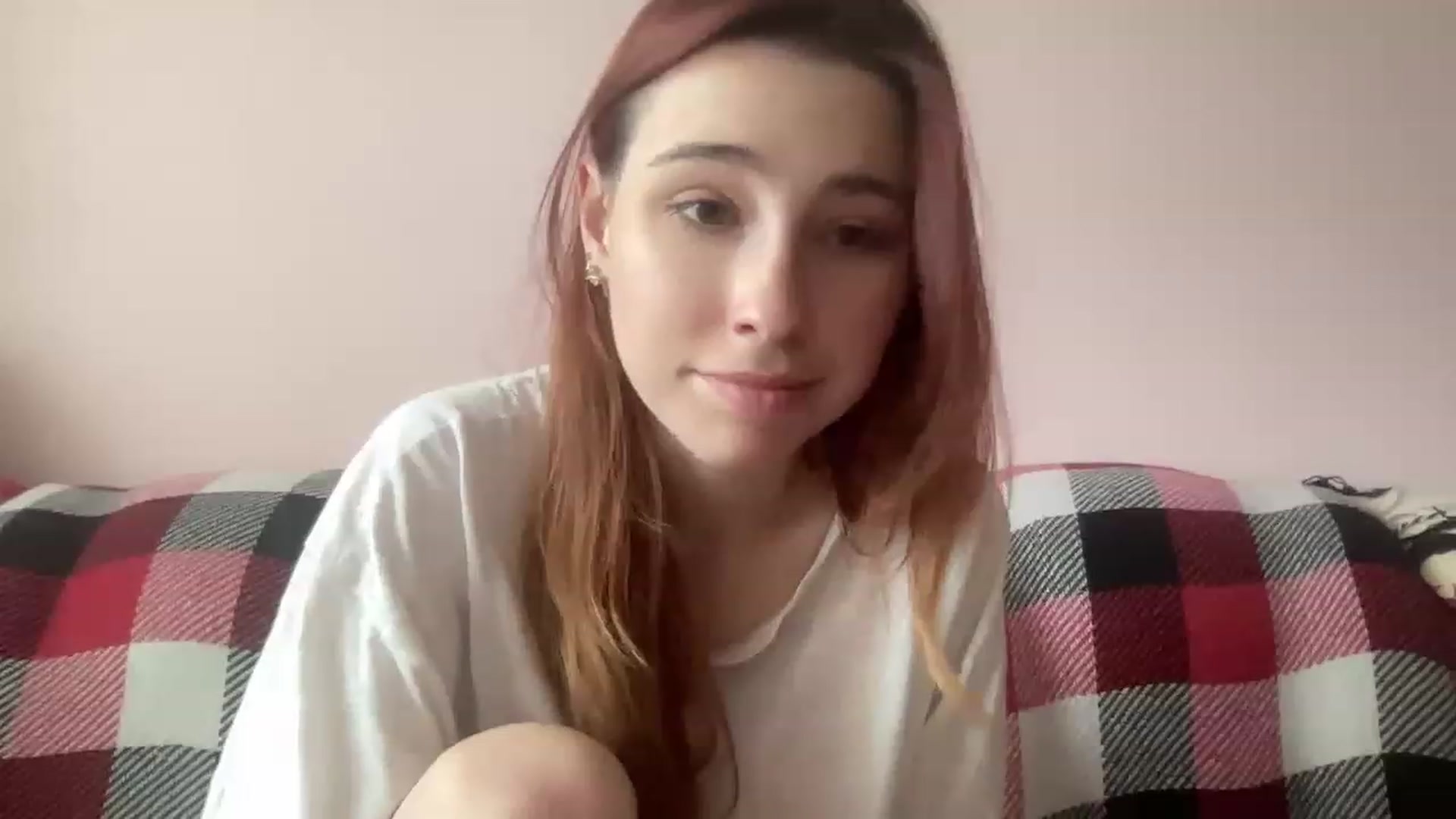 Gallery image thumbnail from Deliveryhappy's myfreecams stream on, 04/27/2023, 12:15 image 15 of 20