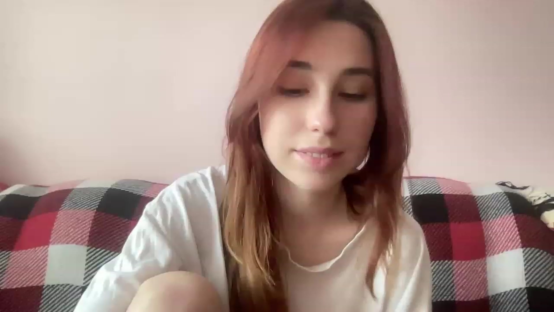 Gallery image thumbnail from Deliveryhappy's myfreecams stream on, 04/27/2023, 12:15 image 18 of 20