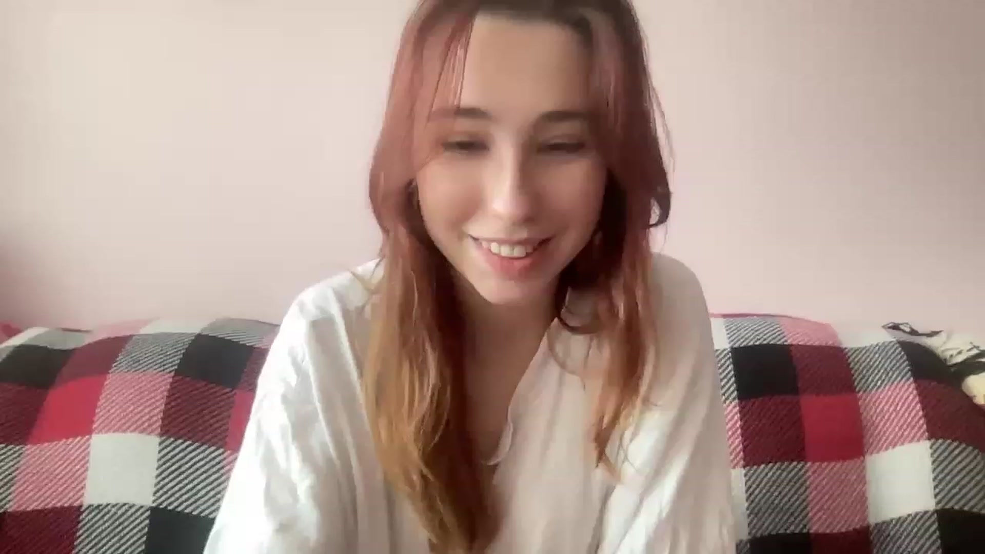 Gallery image thumbnail from Deliveryhappy's myfreecams stream on, 04/27/2023, 12:15 image 20 of 20