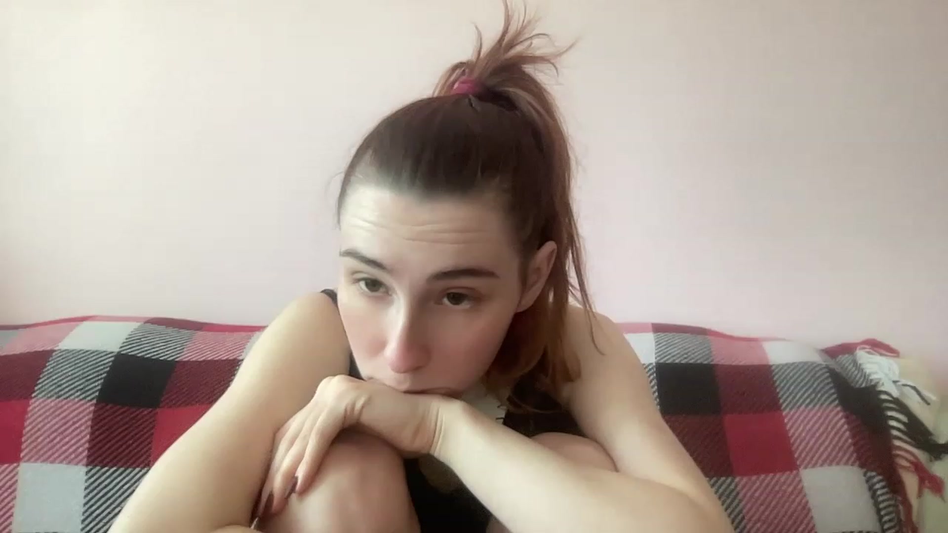 Gallery image thumbnail from Deliveryhappy's myfreecams stream on, 05/01/2023, 11:17 image 15 of 20