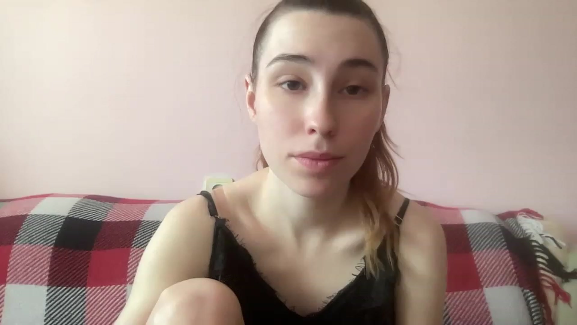 Gallery image thumbnail from Deliveryhappy's myfreecams stream on, 05/01/2023, 11:17 image 9 of 20