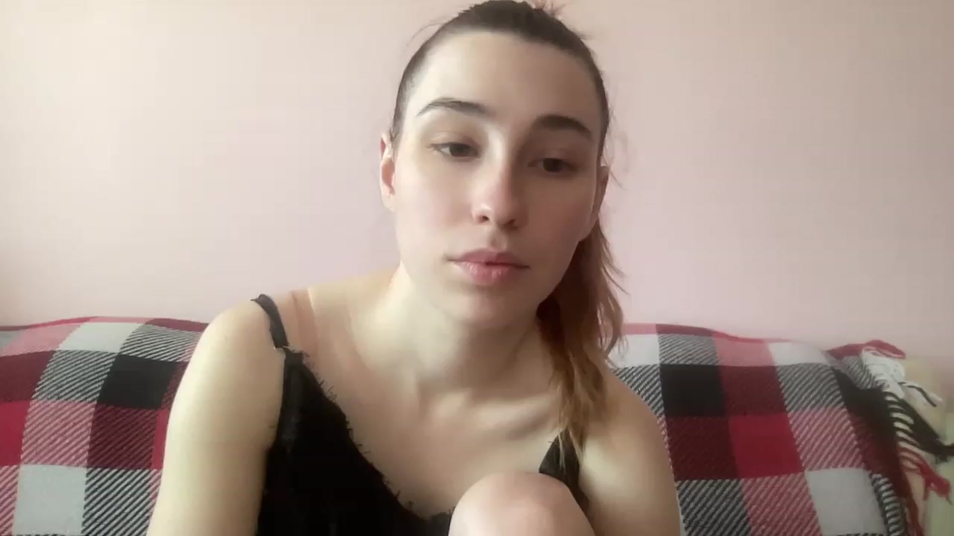 Gallery image thumbnail from Deliveryhappy's myfreecams stream on, 05/01/2023, 11:17 image 13 of 20