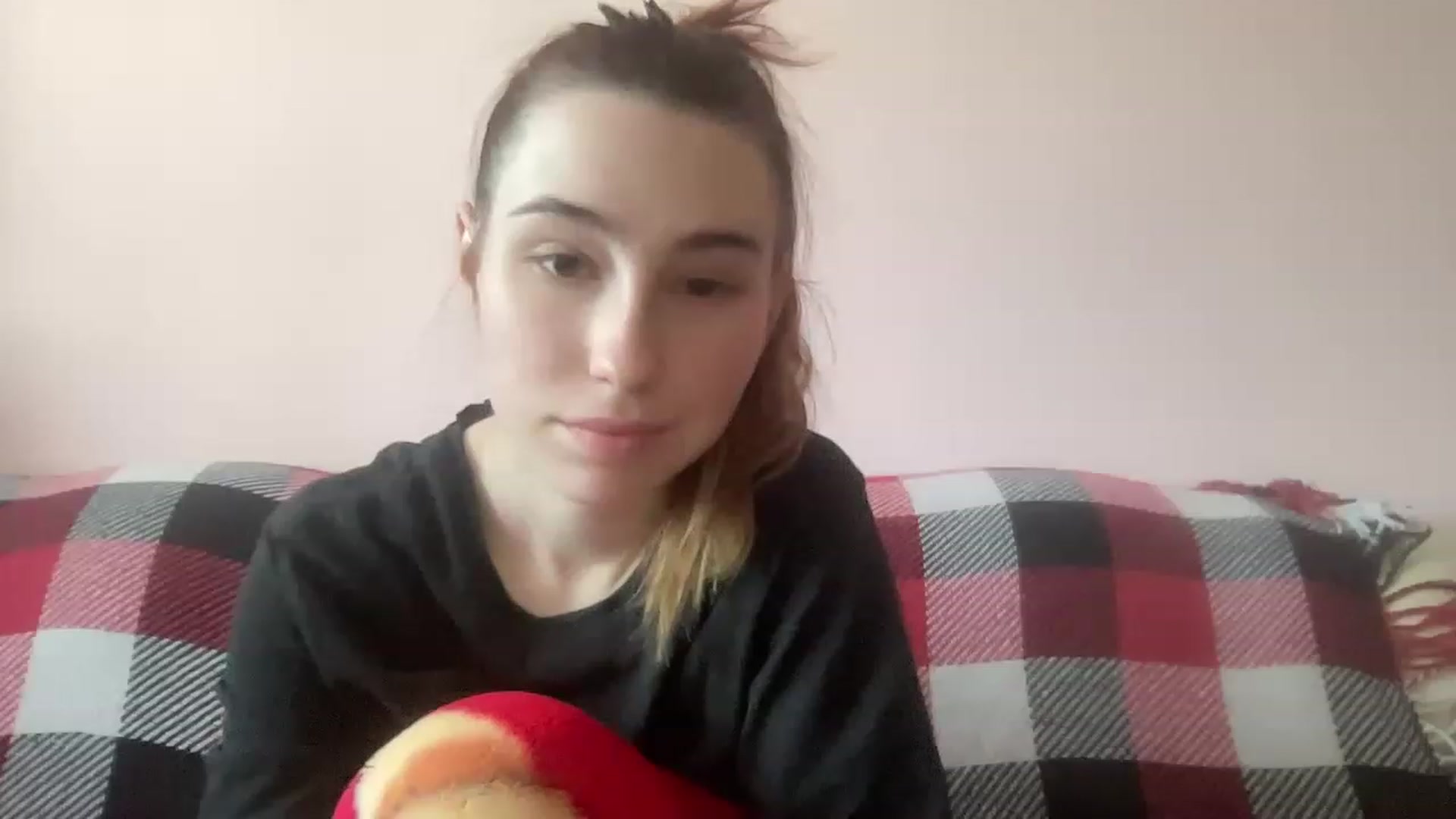 Gallery image thumbnail from Deliveryhappy's myfreecams stream on, 05/01/2023, 13:30 image 10 of 20