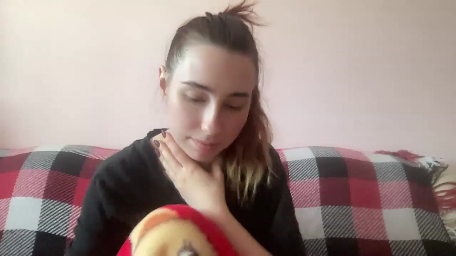 Gallery image thumbnail from Deliveryhappy's myfreecams stream on, 05/01/2023, 13:30 image 1 of 20