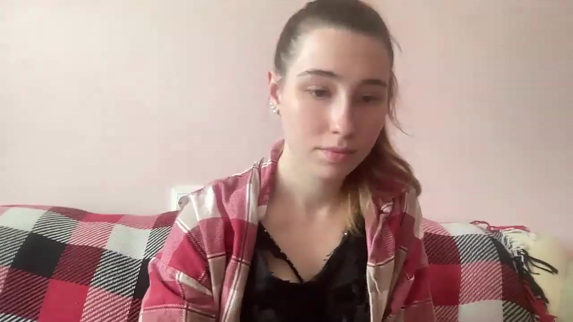 Gallery image thumbnail from Deliveryhappy's myfreecams stream on, 05/11/2023, 09:24 image 14 of 20