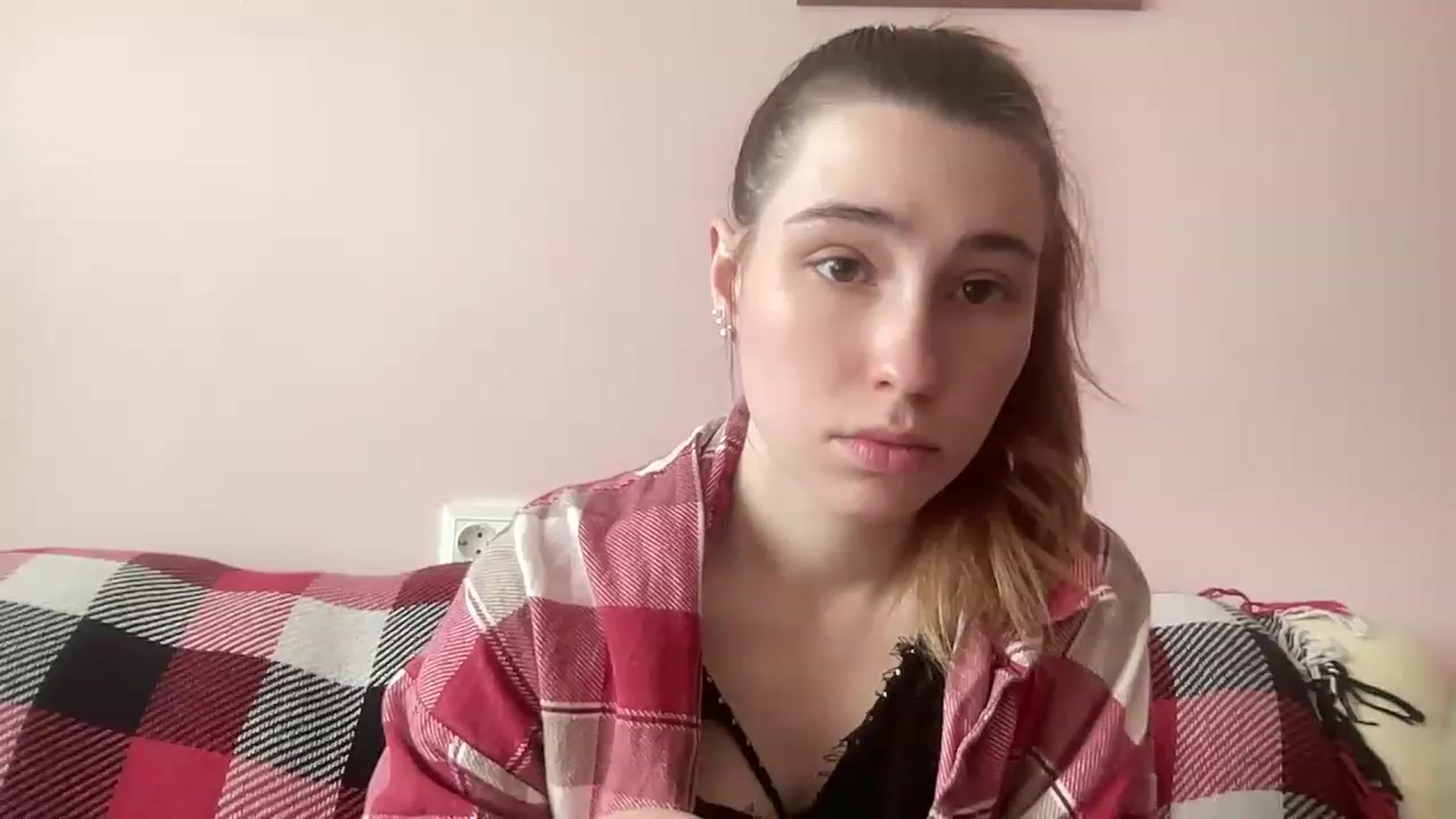 Gallery image thumbnail from Deliveryhappy's myfreecams stream on, 05/11/2023, 09:24 image 3 of 20