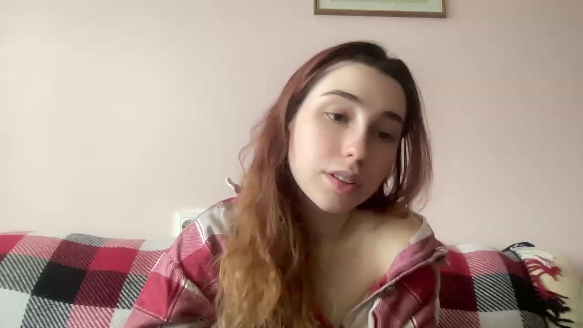 Gallery image thumbnail from Deliveryhappy's myfreecams stream on, 05/23/2023, 12:21 image 1 of 20