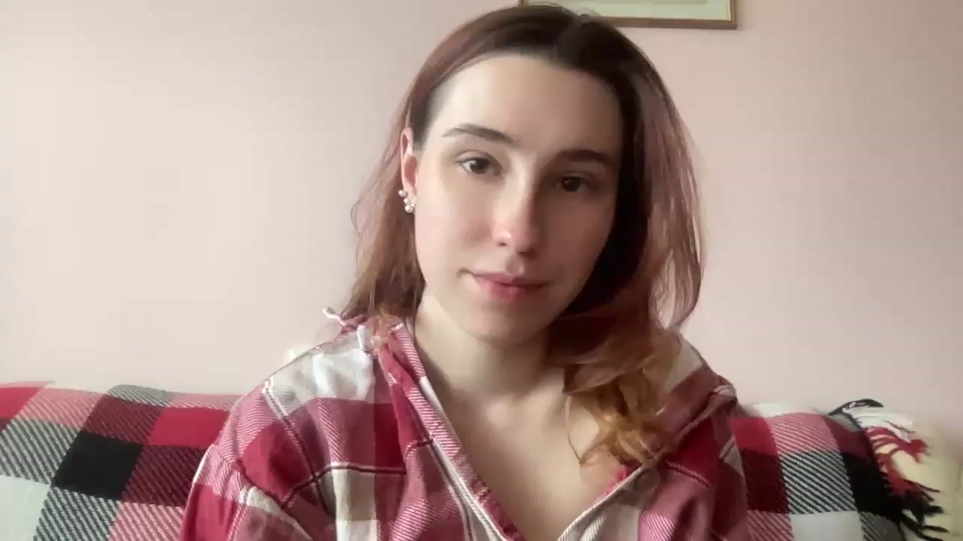 Gallery image thumbnail from Deliveryhappy's myfreecams stream on, 05/23/2023, 12:21 image 10 of 20