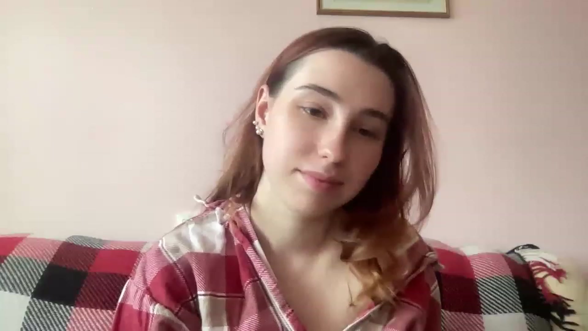 Gallery image thumbnail from Deliveryhappy's myfreecams stream on, 05/23/2023, 12:21 image 11 of 20