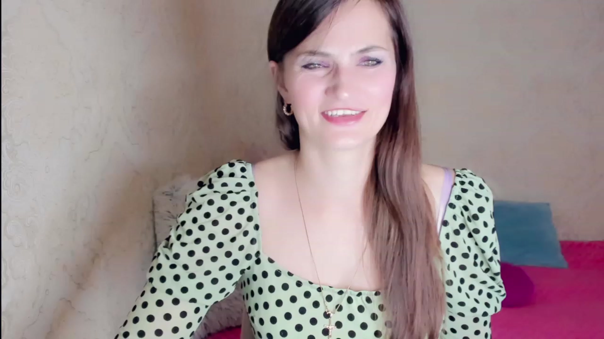 Gallery image thumbnail from Dellisone's myfreecams stream on, 09/25/2023, 19:32 image 10 of 20