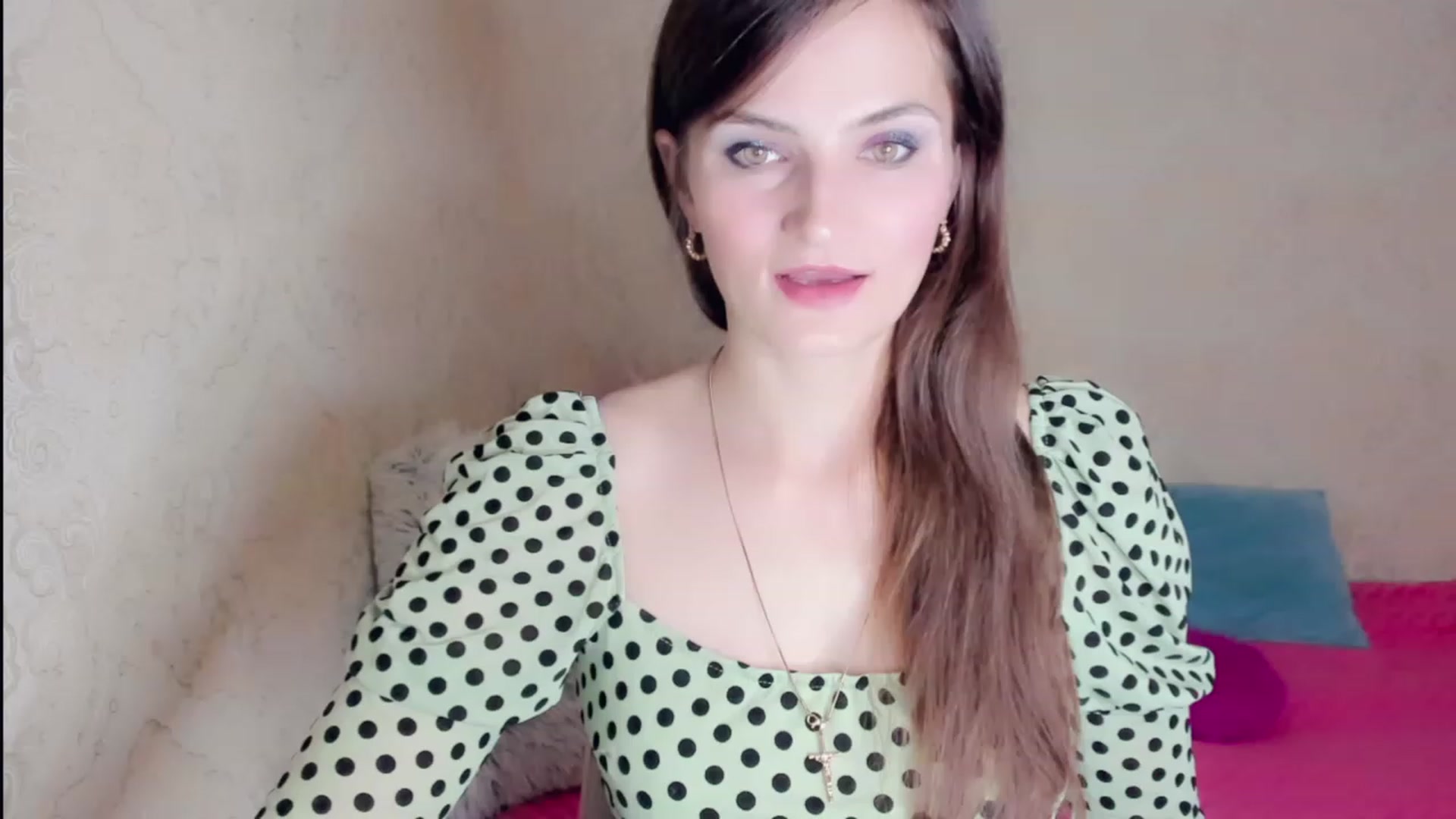 Gallery image thumbnail from Dellisone's myfreecams stream on, 09/25/2023, 19:32 image 18 of 20