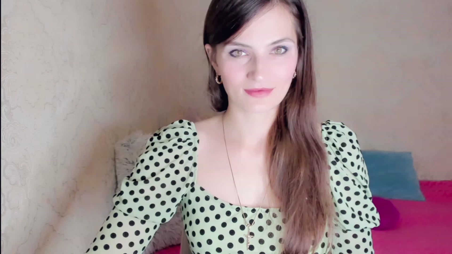 Gallery image thumbnail from Dellisone's myfreecams stream on, 09/25/2023, 19:32 image 15 of 20