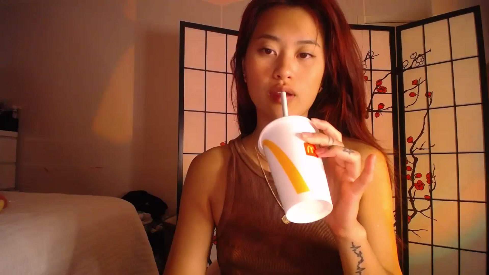Gallery image thumbnail from Delulu's myfreecams stream on, 09/14/2023, 02:46 image 1 of 20
