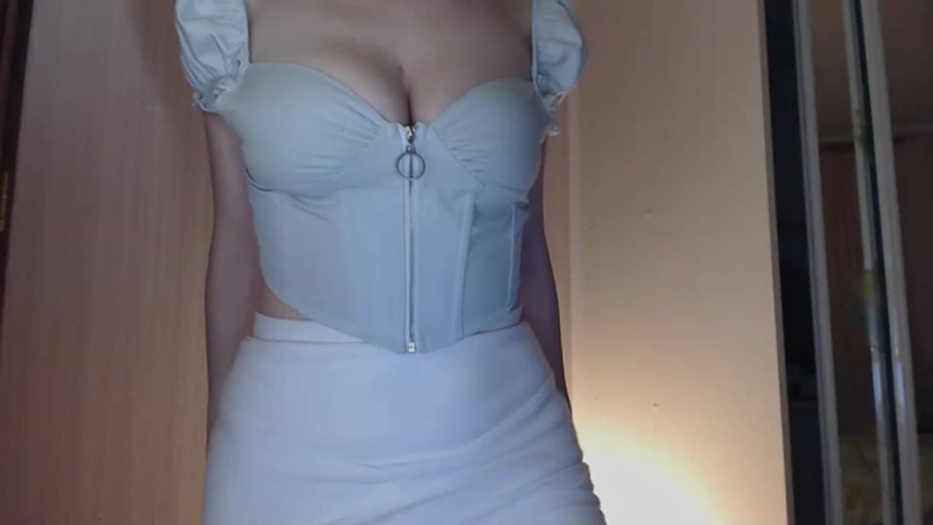 Gallery image thumbnail from DemetraLove's myfreecams stream on, 12/25/2022, 19:36 image 3 of 20