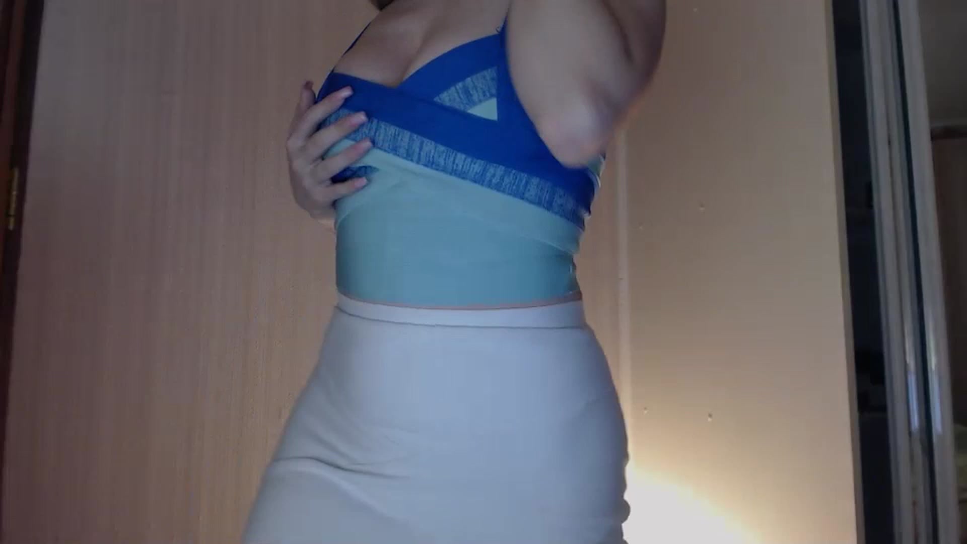 Gallery image thumbnail from DemetraLove's myfreecams stream on, 10/31/2023, 09:34 image 4 of 20