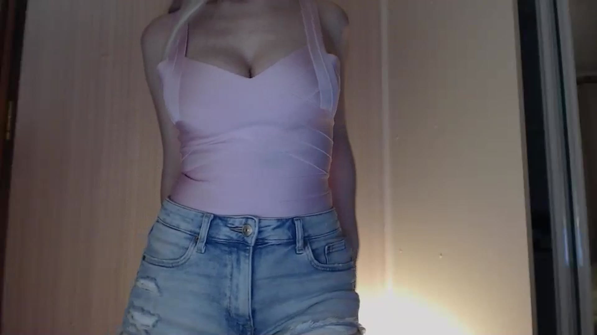 Gallery image thumbnail from DemetraLove's myfreecams stream on, 11/16/2023, 12:21 image 16 of 20