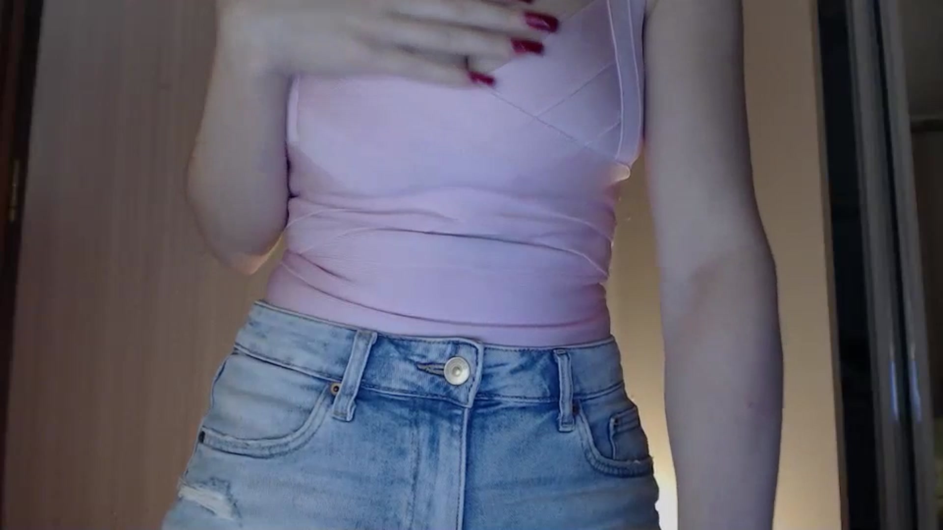 Gallery image thumbnail from DemetraLove's myfreecams stream on, 11/16/2023, 12:21 image 8 of 20