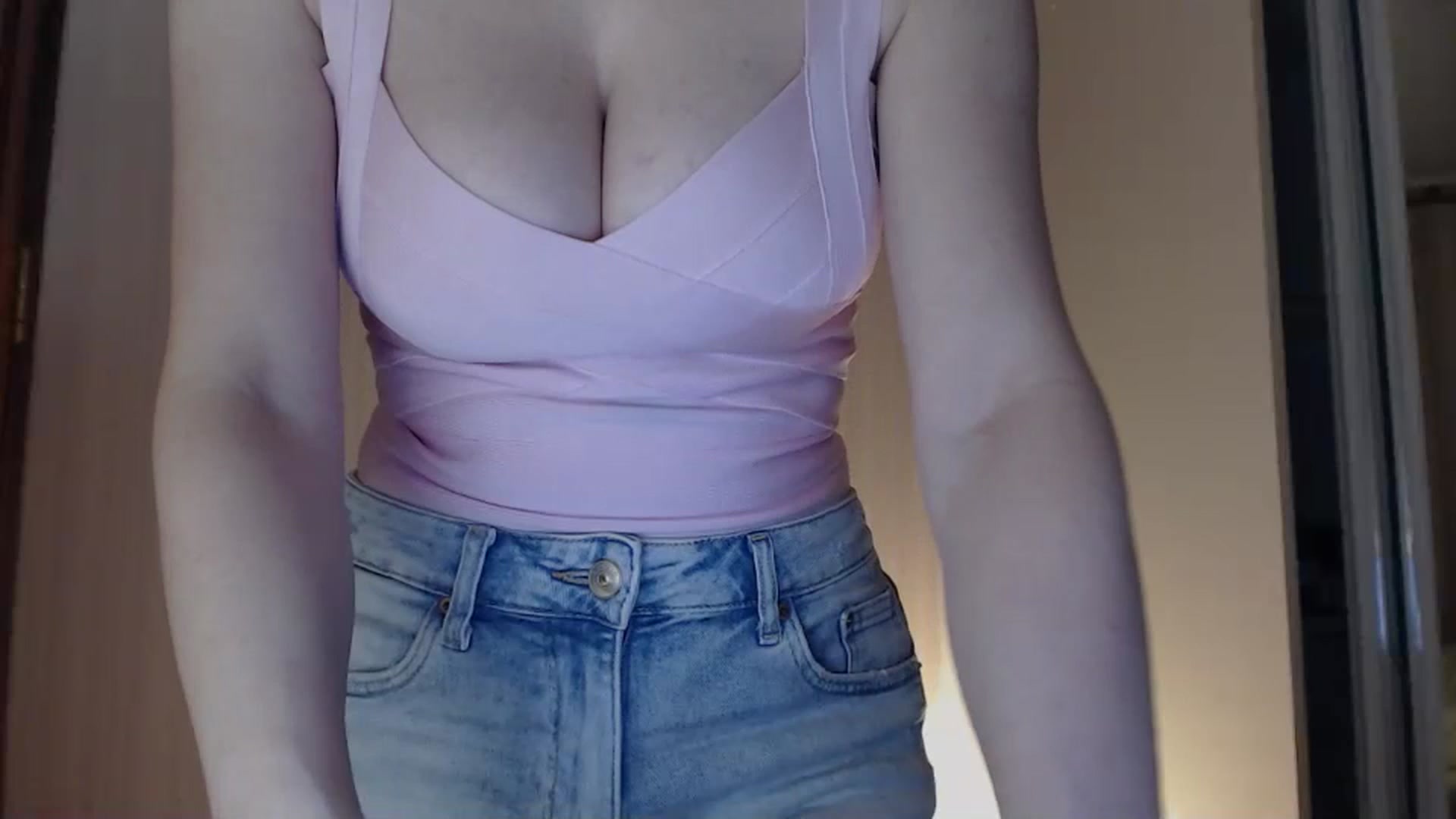 Gallery image thumbnail from DemetraLove's myfreecams stream on, 11/16/2023, 12:21 image 1 of 20