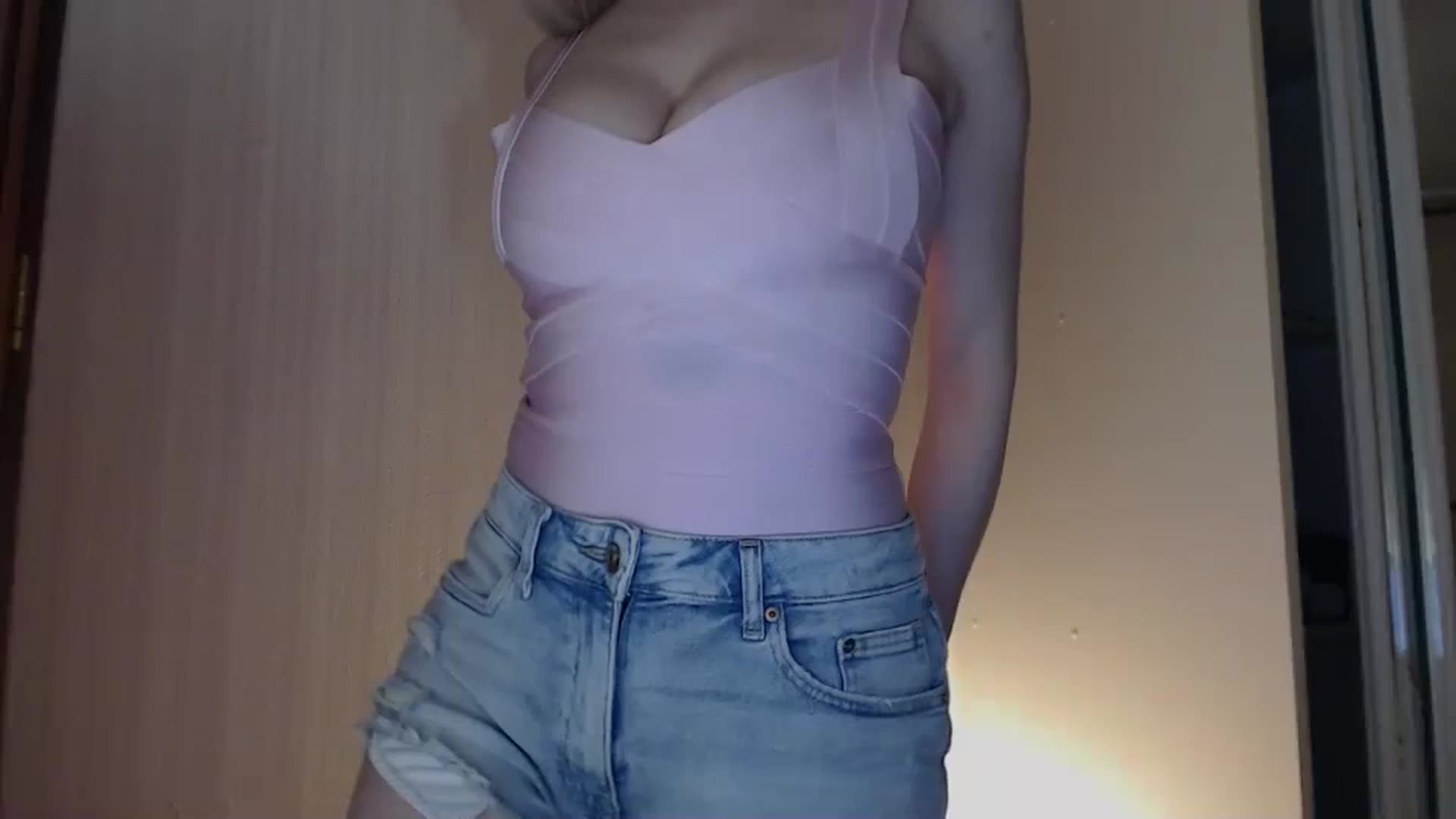 Gallery image thumbnail from DemetraLove's myfreecams stream on, 11/22/2023, 15:25 image 1 of 20