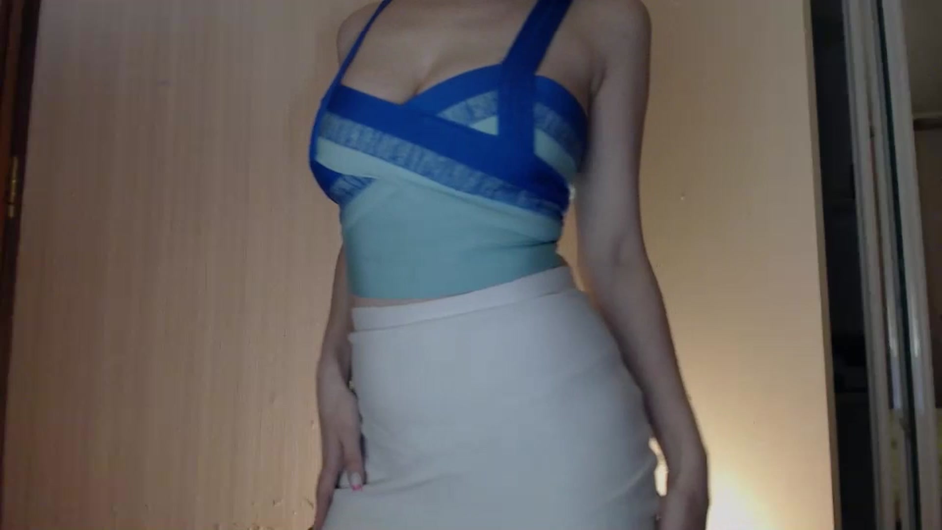 Gallery image thumbnail from DemetraLove's myfreecams stream on, 12/04/2023, 15:20 image 14 of 20