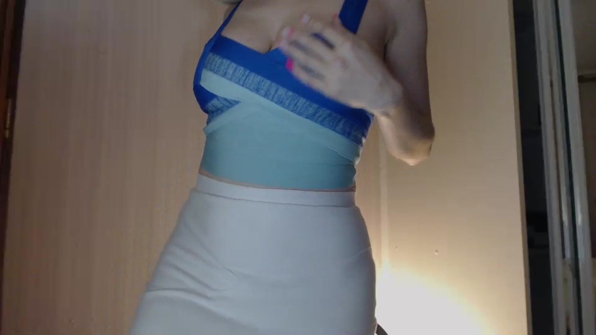 Gallery image thumbnail from DemetraLove's myfreecams stream on, 12/04/2023, 16:01 image 13 of 20