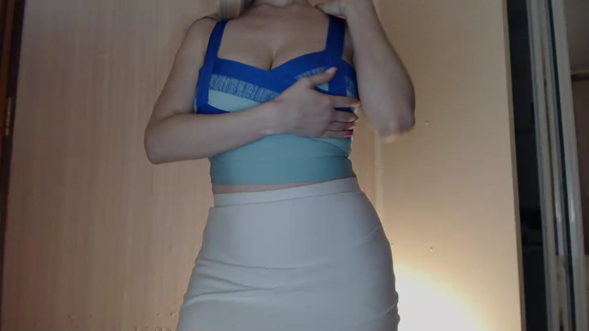 Gallery image thumbnail from DemetraLove's myfreecams stream on, 12/04/2023, 16:01 image 9 of 20