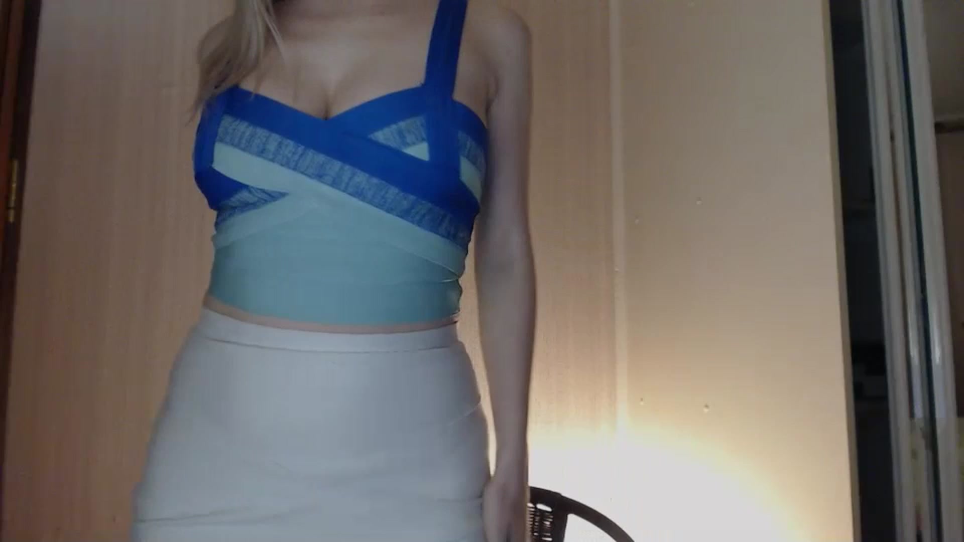 Gallery image thumbnail from DemetraLove's myfreecams stream on, 12/04/2023, 16:01 image 1 of 20