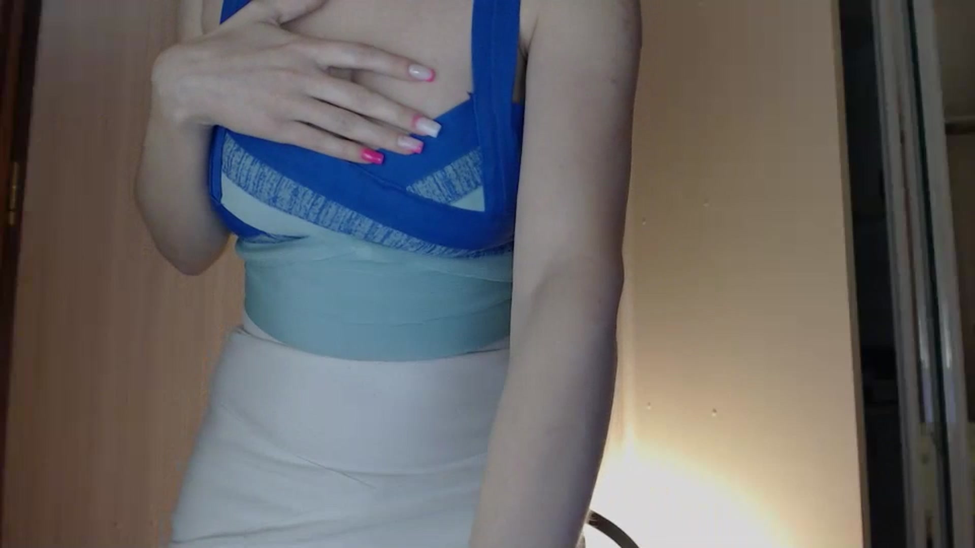 Gallery image thumbnail from DemetraLove's myfreecams stream on, 12/04/2023, 16:01 image 4 of 20