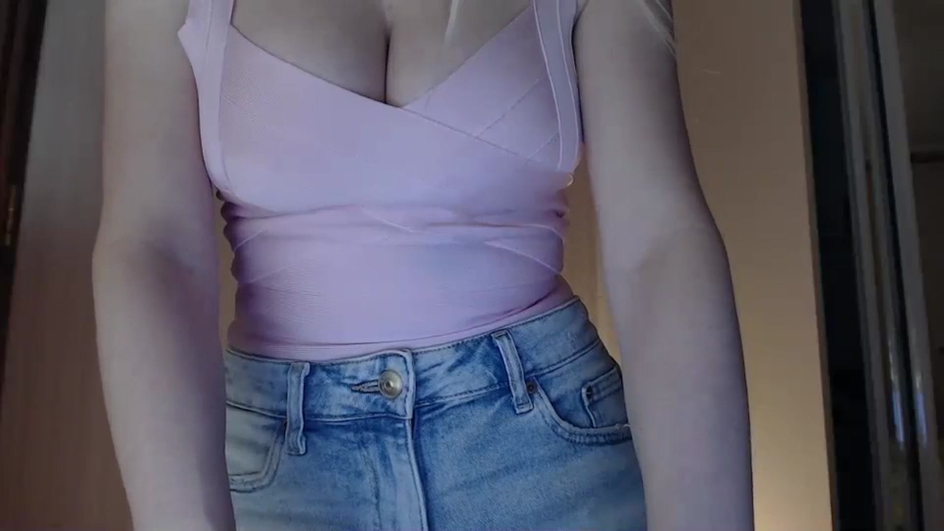 Gallery image thumbnail from DemetraLove's myfreecams stream on, 01/11/2024, 13:58 image 14 of 20