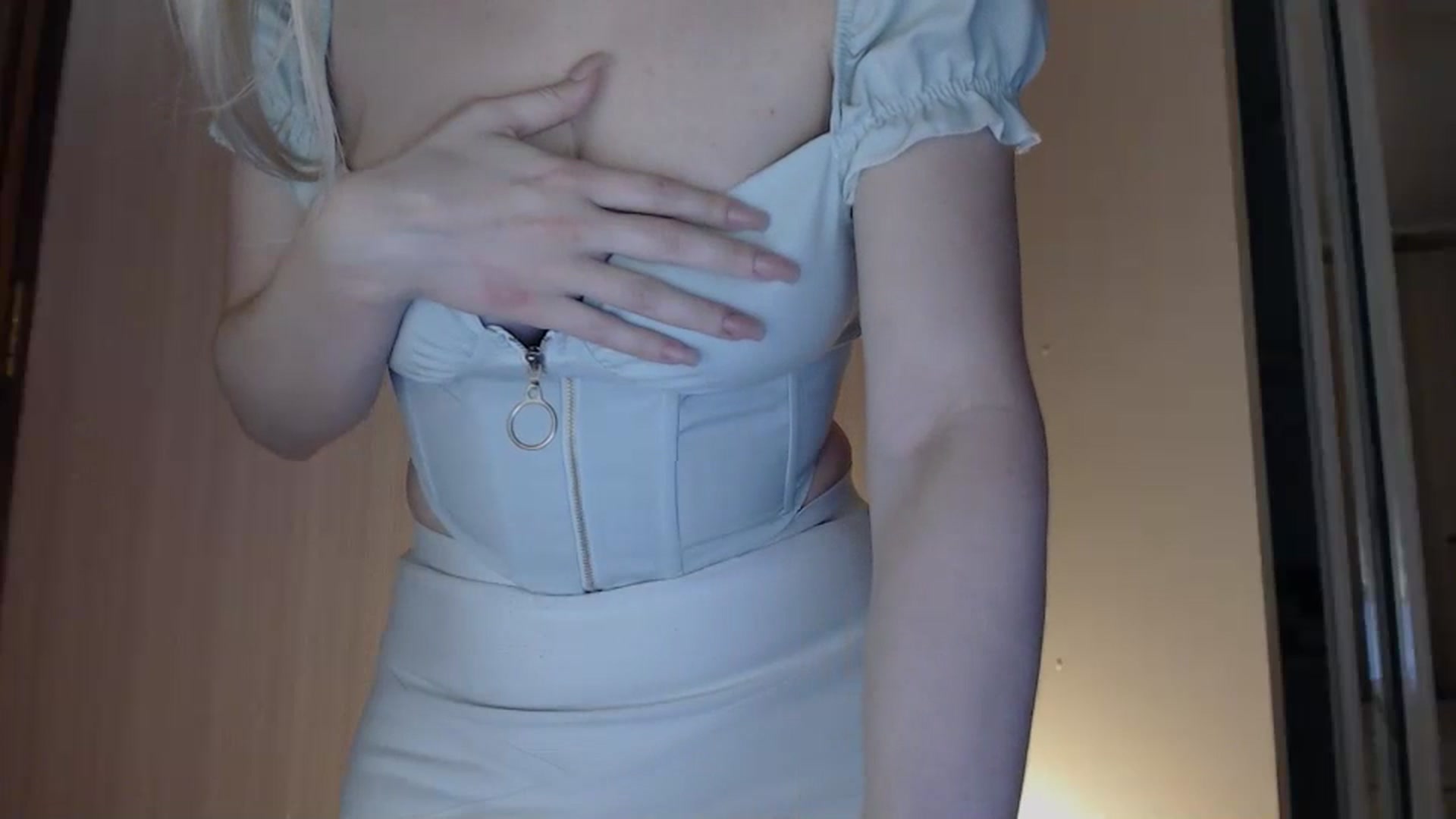Gallery image thumbnail from DemetraLove's myfreecams stream on, 01/30/2024, 13:29 image 5 of 20